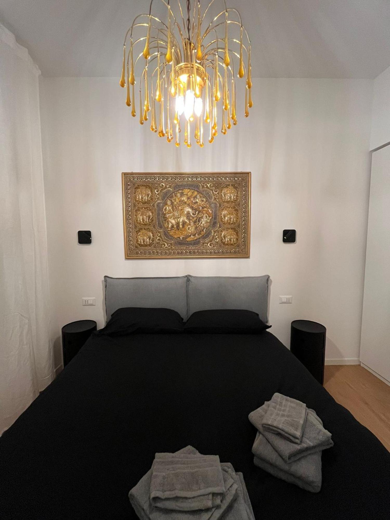 Trieste Centrale Luxury Apartament In Stile Moderno Eksteriør bilde