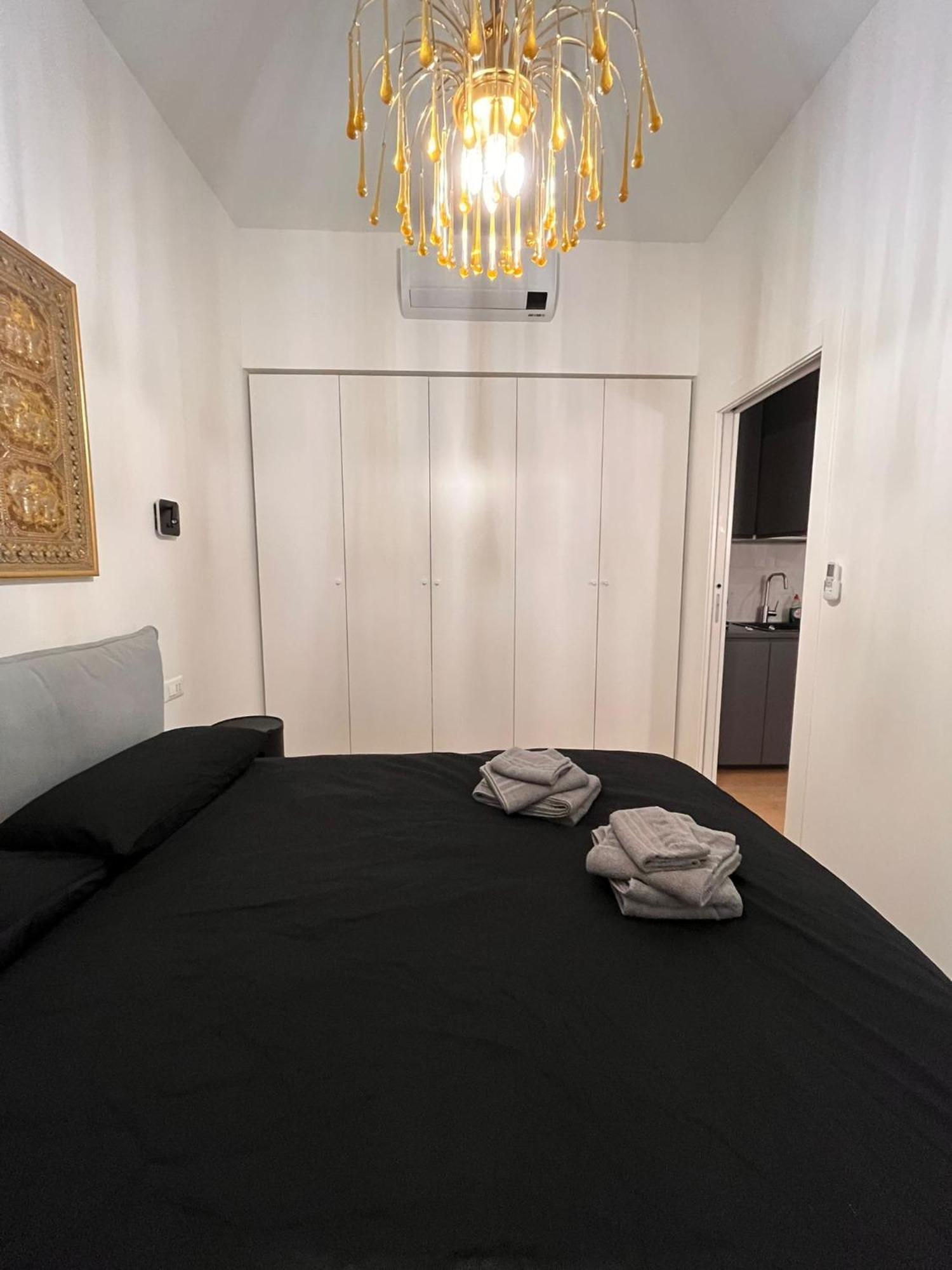 Trieste Centrale Luxury Apartament In Stile Moderno Eksteriør bilde