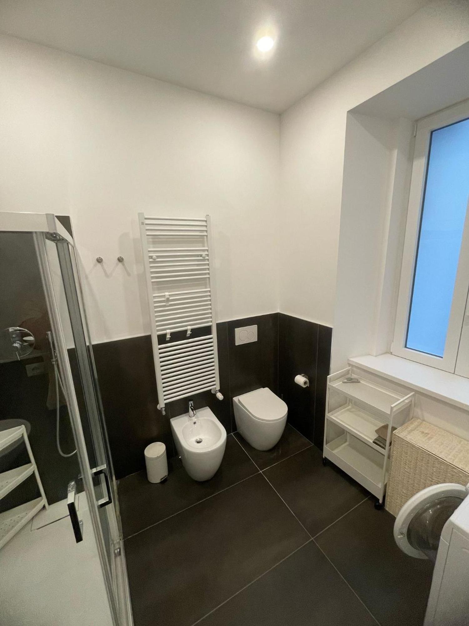 Trieste Centrale Luxury Apartament In Stile Moderno Eksteriør bilde